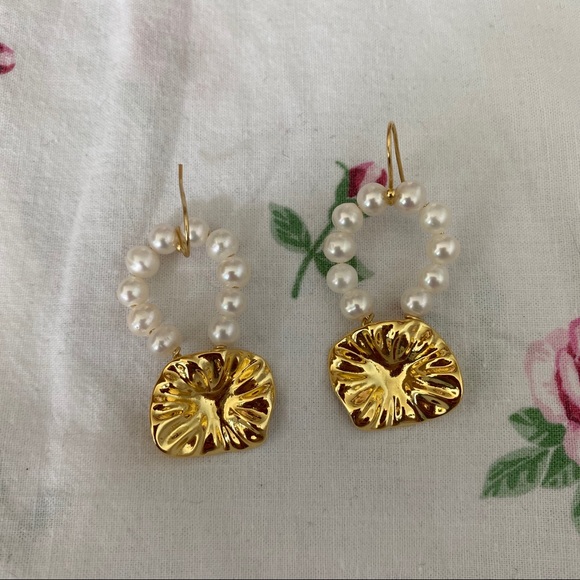 Earnings - Picture 13 of 15